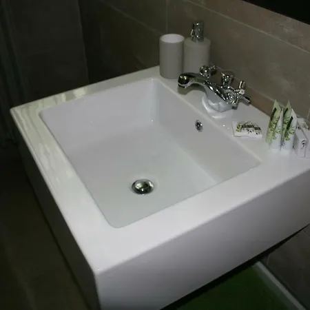 Luxury Rose Apartment Florence