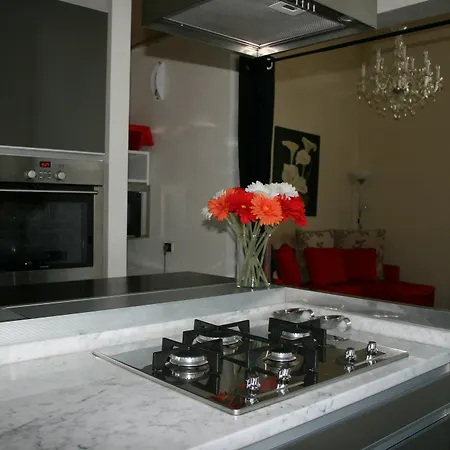 Luxury Rose Apartment