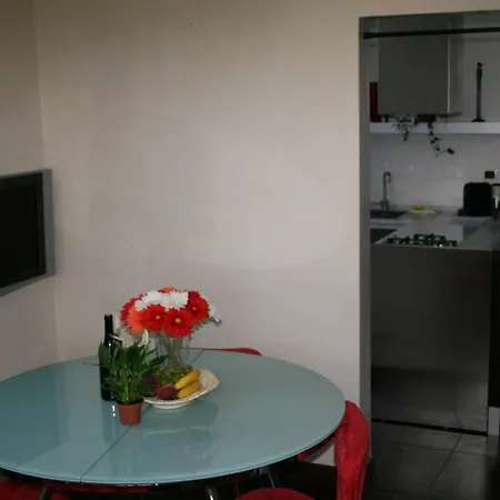 Luxury Rose Apartment Florence