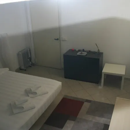 Luxury Rose Apartment *